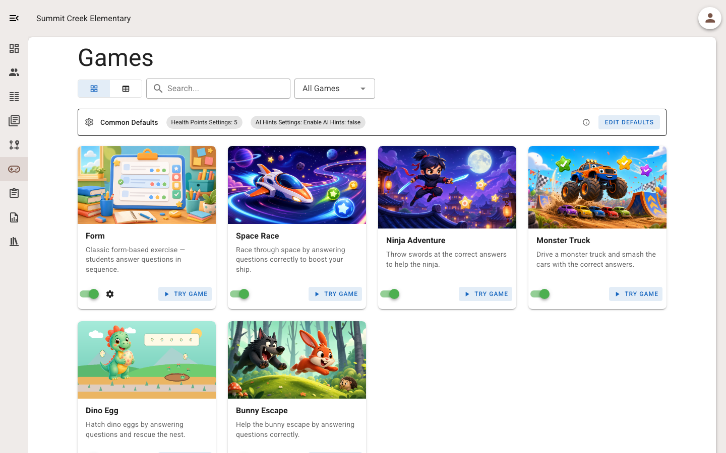 Catálogo de juegos de Gamena con un formulario junto a Space Race, Ninja Adventure, Monster Truck, Dino Egg y Bunny Escape